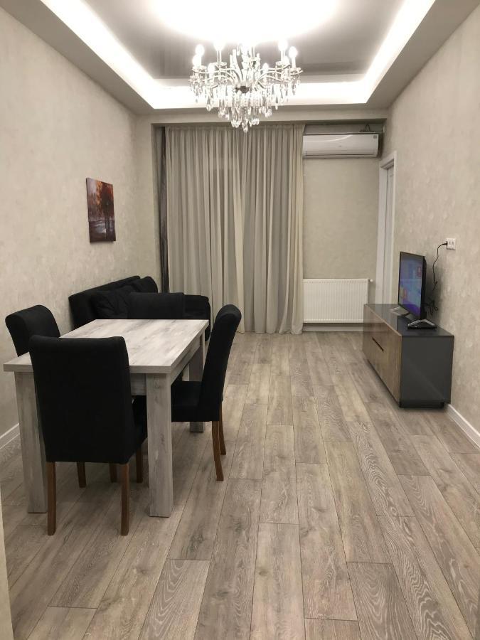 Ferienwohnung Charm Tbilisi Exterior foto